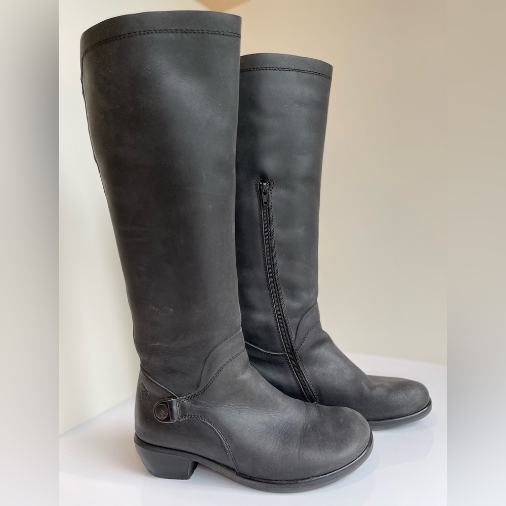 Fly London black leather riding boots sz Eu 39 US 8.5 - 9